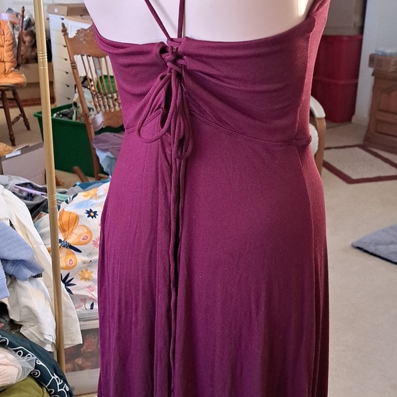 HALARA Burgundy Spaghetti Strap Maxi Dress M Lots Of Stretch Padded Top - Picture 5 of 8